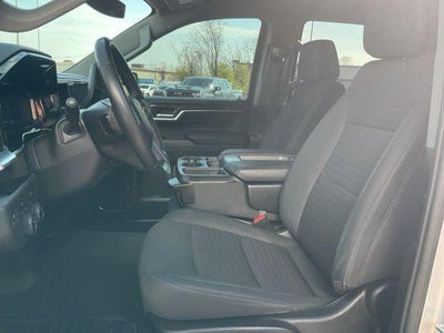 2022 Chevrolet Silverado 1500 Crew Cab Short Box 4-Wheel Drive LT 2FL