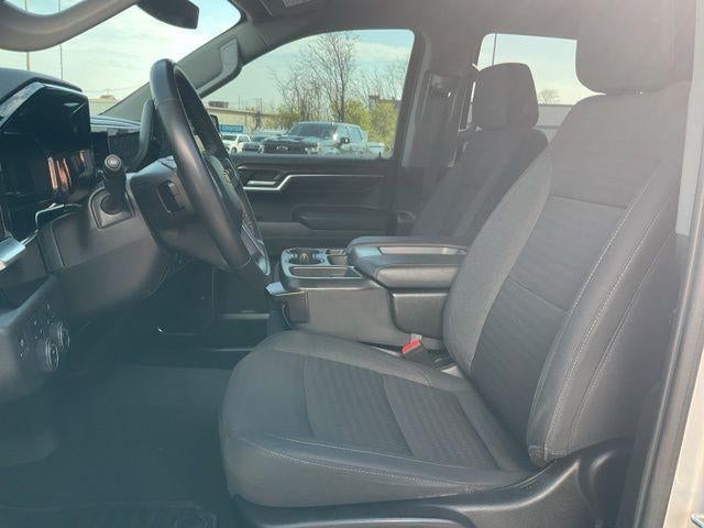 2022 Chevrolet Silverado 1500 Crew Cab Short Box 4-Wheel Drive LT 2FL