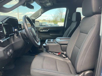 2024 Chevrolet Silverado 1500 Crew Cab Short Box 4-Wheel Drive LT 2FL