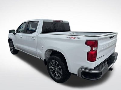 2023 Chevrolet Silverado 1500 Crew Cab Short Box 4-Wheel Drive LT 2FL