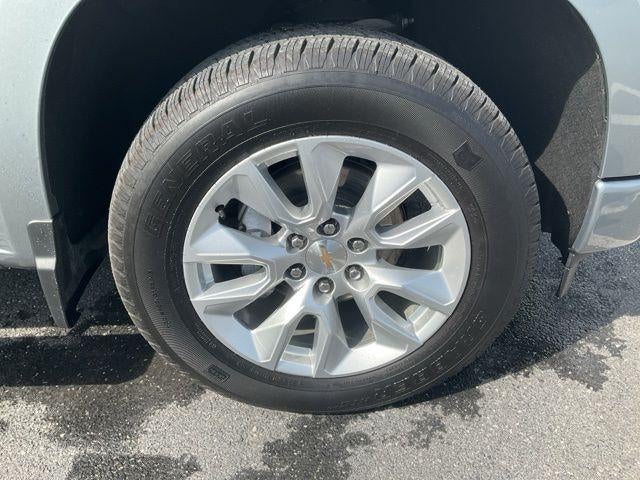 2025 Chevrolet Silverado 1500 Crew Cab Short Box 4-Wheel Drive Custom