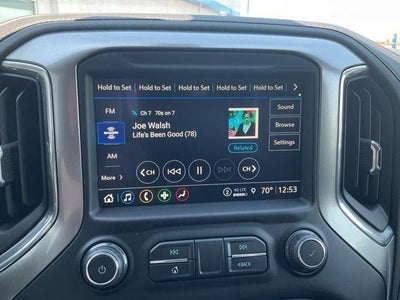 2021 Chevrolet Silverado 1500 Double Cab Standard Box 4-Wheel Drive RST