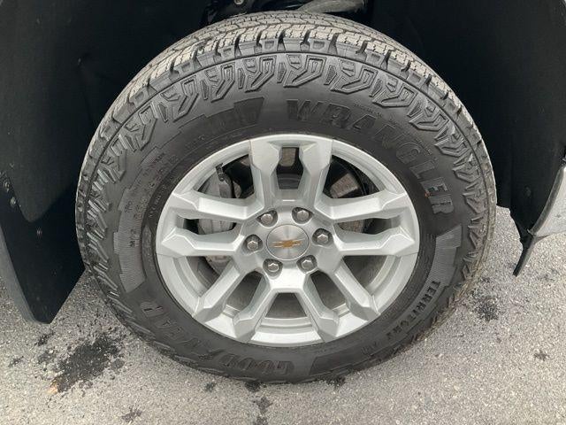 2025 Chevrolet Silverado 1500 Crew Cab Standard Box 4-Wheel Drive LT