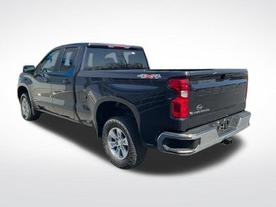 2022 Chevrolet Silverado 1500 Double Cab Standard Box 4-Wheel Drive LT 1LT