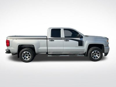 2017 Chevrolet Silverado 1500 Double Cab Standard Box 4-Wheel Drive Custom
