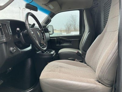 2019 Chevrolet Express Cargo 2500 2500 Regular Wheelbase Rear-Wheel Drive