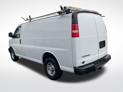 2019 Chevrolet Express Cargo 2500 2500 Regular Wheelbase Rear-Wheel Drive