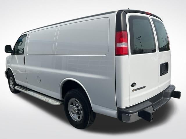 2024 Chevrolet Express Cargo 2500 2500 Regular Wheelbase Rear-Wheel Drive
