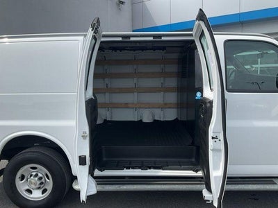 2024 Chevrolet Express Cargo 2500 2500 Regular Wheelbase Rear-Wheel Drive