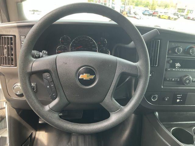2024 Chevrolet Express Cargo 2500 2500 Regular Wheelbase Rear-Wheel Drive