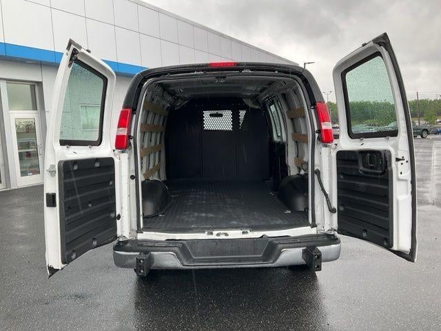 2024 Chevrolet Express Cargo 2500 2500 Regular Wheelbase Rear-Wheel Drive