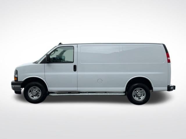 2024 Chevrolet Express Cargo 2500 2500 Regular Wheelbase Rear-Wheel Drive