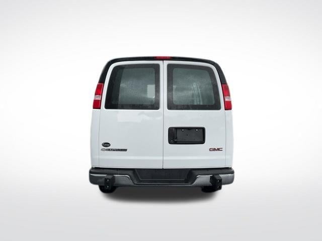 2024 Chevrolet Express Cargo 2500 2500 Regular Wheelbase Rear-Wheel Drive