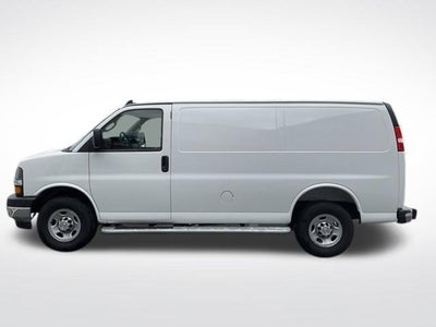2025 Chevrolet Express Cargo 2500 Regular Wheelbase Rear-Wheel Drive