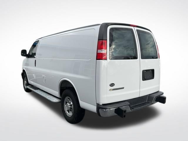 2025 Chevrolet Express Cargo 2500 Regular Wheelbase Rear-Wheel Drive