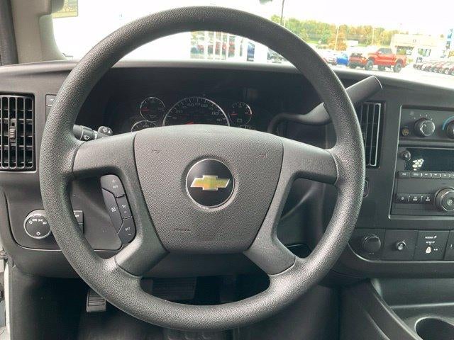 2025 Chevrolet Express Cargo 2500 Regular Wheelbase Rear-Wheel Drive