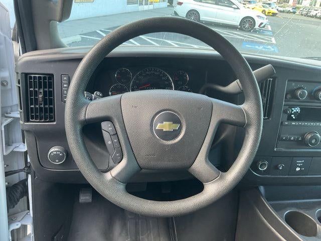 2024 Chevrolet Express Cargo 2500 2500 Regular Wheelbase Rear-Wheel Drive