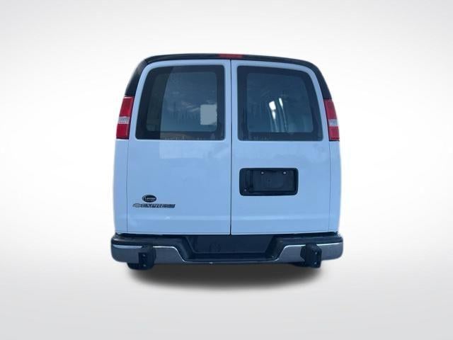 2024 Chevrolet Express Cargo 2500 2500 Regular Wheelbase Rear-Wheel Drive