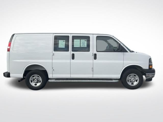 2025 Chevrolet Express Cargo 2500 Regular Wheelbase Rear-Wheel Drive