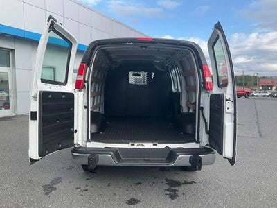 2025 Chevrolet Express Cargo 2500 Regular Wheelbase Rear-Wheel Drive