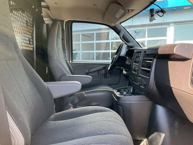 2025 Chevrolet Express Cargo 2500 Regular Wheelbase Rear-Wheel Drive