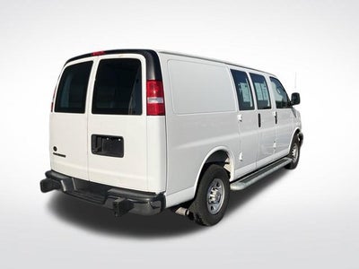 2025 Chevrolet Express Cargo 2500 Regular Wheelbase Rear-Wheel Drive