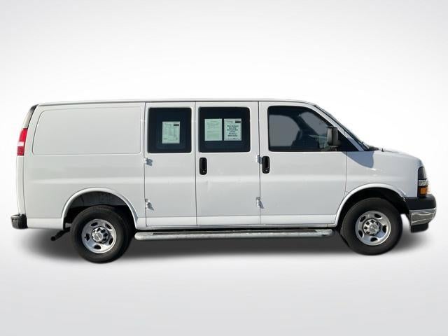 2025 Chevrolet Express Cargo 2500 Regular Wheelbase Rear-Wheel Drive