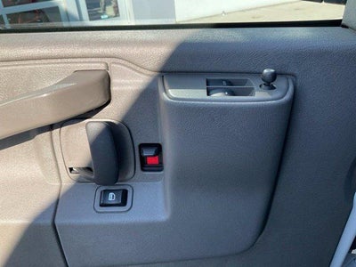 2025 Chevrolet Express Cargo 2500 Regular Wheelbase Rear-Wheel Drive