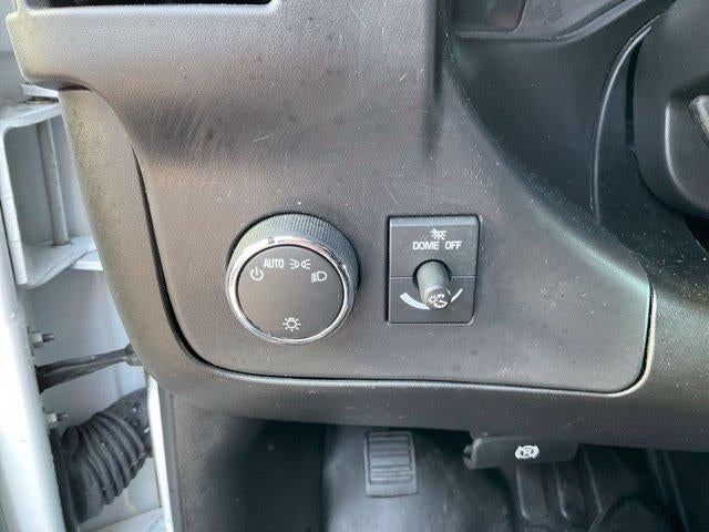 2025 Chevrolet Express Cargo 2500 Regular Wheelbase Rear-Wheel Drive