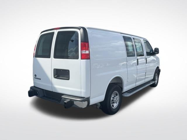 2025 Chevrolet Express Cargo 2500 Regular Wheelbase Rear-Wheel Drive