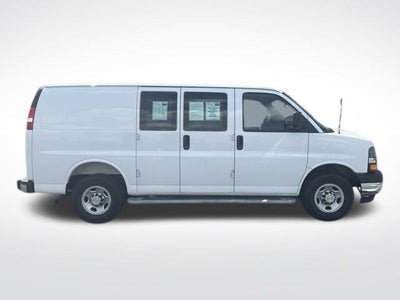 2025 Chevrolet Express Cargo 2500 Regular Wheelbase Rear-Wheel Drive