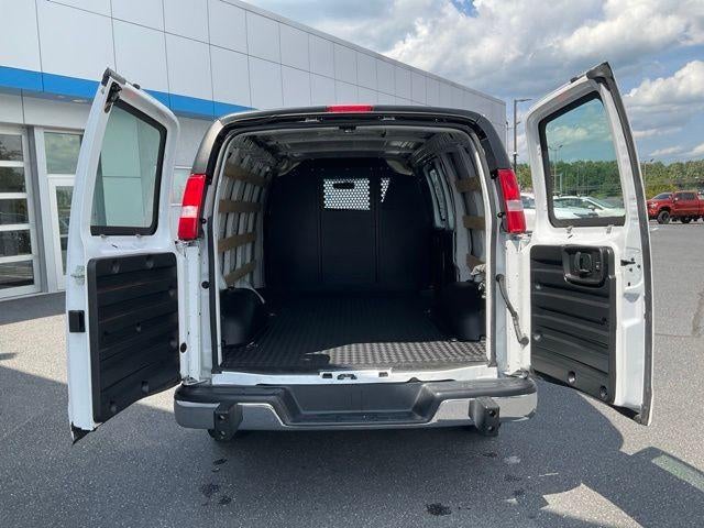 2025 Chevrolet Express Cargo 2500 Regular Wheelbase Rear-Wheel Drive