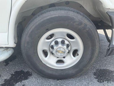 2025 Chevrolet Express Cargo 2500 Regular Wheelbase Rear-Wheel Drive