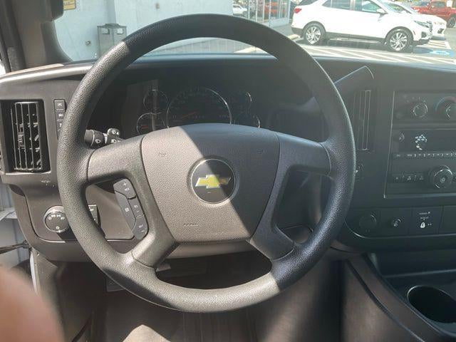 2025 Chevrolet Express Cargo 2500 Regular Wheelbase Rear-Wheel Drive