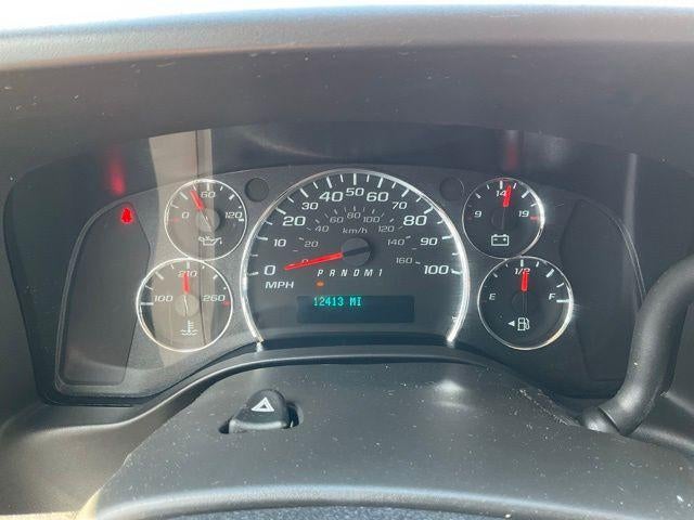2025 Chevrolet Express Cargo 2500 Regular Wheelbase Rear-Wheel Drive