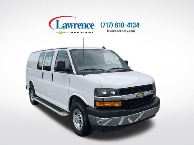 2025 Chevrolet Express Cargo 2500 Regular Wheelbase Rear-Wheel Drive