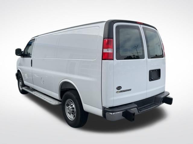 2025 Chevrolet Express Cargo 2500 Regular Wheelbase Rear-Wheel Drive