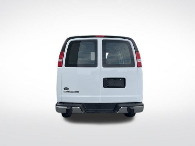 2025 Chevrolet Express Cargo 2500 Regular Wheelbase Rear-Wheel Drive