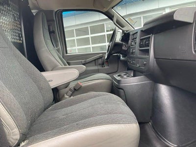 2025 Chevrolet Express Cargo 2500 Regular Wheelbase Rear-Wheel Drive