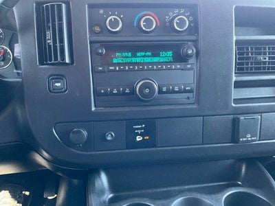 2025 Chevrolet Express Cargo 2500 Regular Wheelbase Rear-Wheel Drive