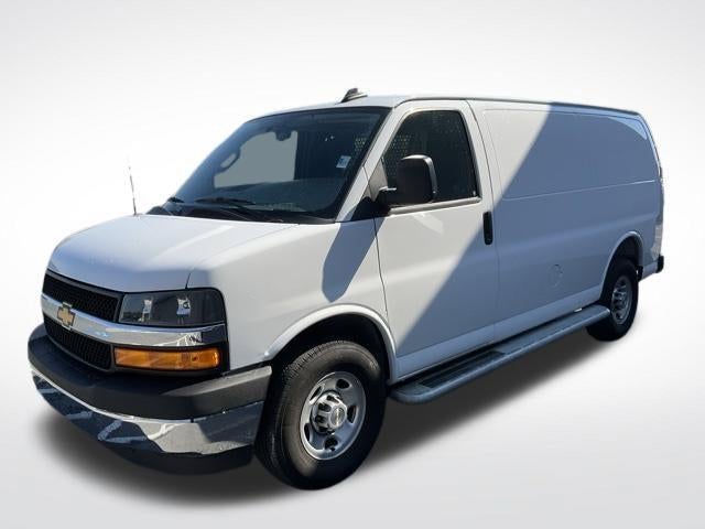 2025 Chevrolet Express Cargo 2500 Regular Wheelbase Rear-Wheel Drive