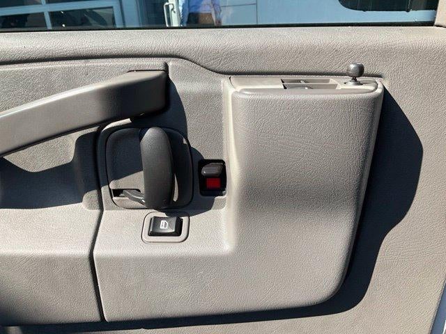2025 Chevrolet Express Cargo 2500 Regular Wheelbase Rear-Wheel Drive