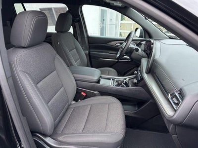 2024 Chevrolet Traverse LT w/2LT