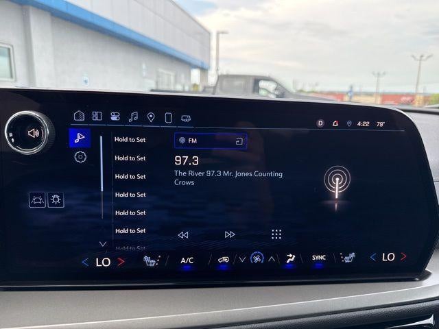 2025 Chevrolet Traverse LT w/2LT