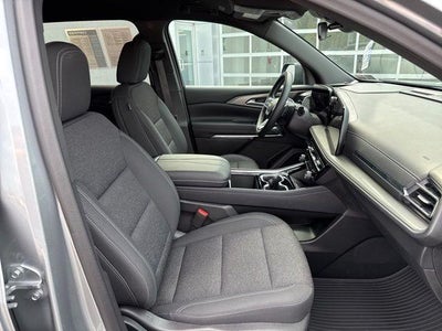 2025 Chevrolet Traverse LT w/2LT