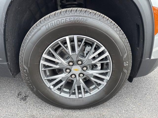 2025 Chevrolet Traverse LT w/2LT