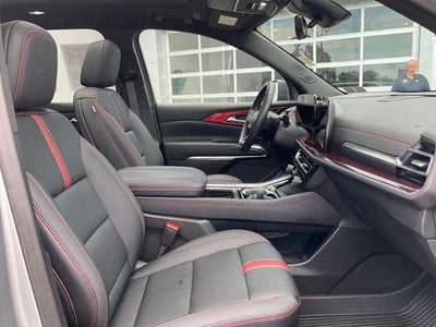 2025 Chevrolet Traverse RS w/2RS