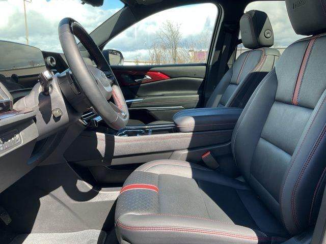 2025 Chevrolet Traverse RS w/2RS