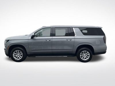2026 Chevrolet Suburban 4WD LT