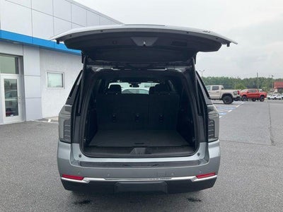2026 Chevrolet Suburban 4WD LT